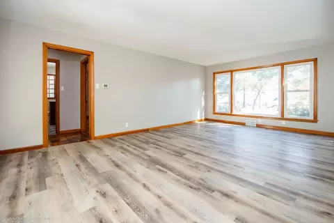 Living - 636 S May Ave, Kankakee, IL 60901 photo 2 of 4