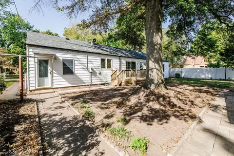 Exterior - 636 S May Ave, Kankakee, IL 60901 photo 9 of 10