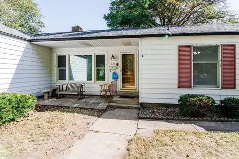 Exterior - 636 S May Ave, Kankakee, IL 60901 photo 3 of 10