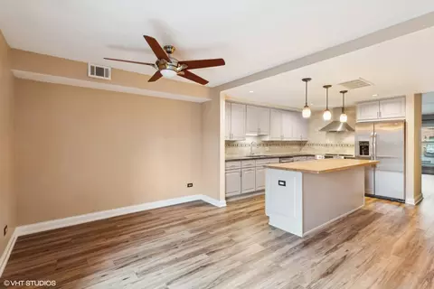 302 Main St, Evanston, IL 60202 photo 11