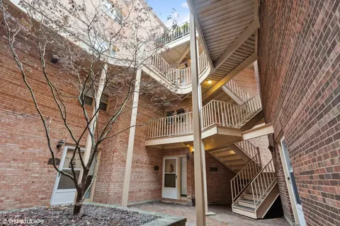 302 Main St, Evanston, IL 60202 photo 25