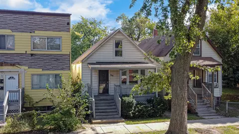 7521 S Ingleside Ave, Chicago, IL 60619