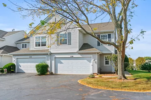 1530 Meadowsedge Ln, Carpentersville, IL 60110