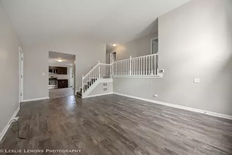 612 N Rozanne Dr, Addison, IL 60101 photo 4