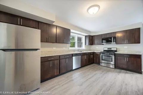 612 N Rozanne Dr, Addison, IL 60101 photo 8