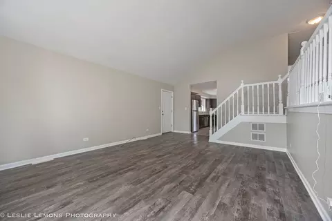 612 N Rozanne Dr, Addison, IL 60101 photo 3