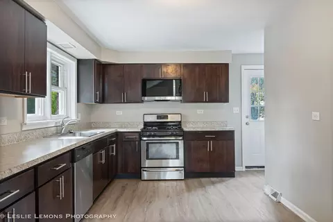 612 N Rozanne Dr, Addison, IL 60101 photo 7