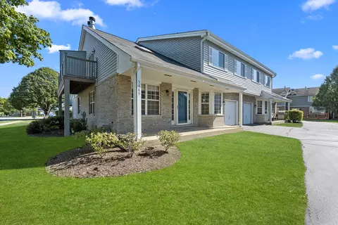 Exterior - 3489 Willowview Ct, Aurora, IL 60504 photo 3 of 4