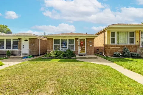 2807 E 130th St, Chicago, IL 60633