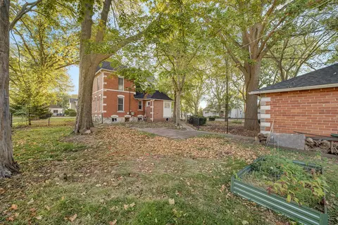Exterior - 401 Hill St, Mazon, IL 60444 photo 5 of 5