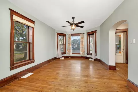 Living - 401 Hill St, Mazon, IL 60444 photo 1 of 3
