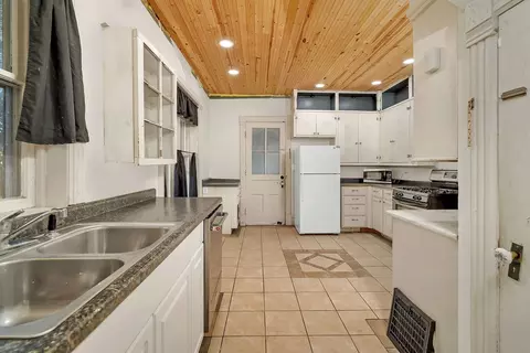 Kitchen - 401 Hill St, Mazon, IL 60444 photo 1 of 5