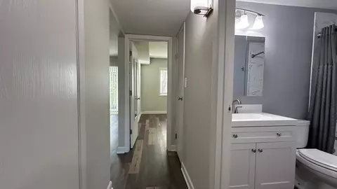 Entry Way - 5408 Chateau Dr #5, Rolling Meadows, IL 60008 photo 1 of 2