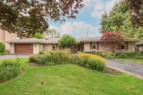 6537 N Keating Ave, Lincolnwood, IL 60712