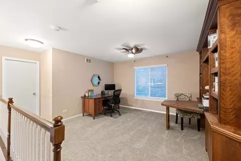 327 Berkeley Dr, Bolingbrook, IL 60440 photo 42