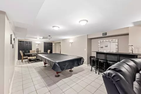 327 Berkeley Dr, Bolingbrook, IL 60440 photo 31