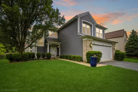 1389 Windsor Ln, Grayslake, IL 60030