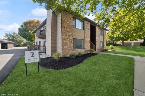 1089 Kane St #1089, South Elgin, IL 60177