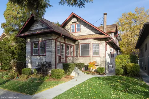 616 Wisconsin Ave, Oak Park, IL 60304