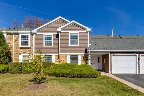 216 Maplebrook Ct #V1, Schaumburg, IL 60194