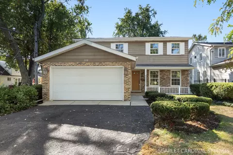 823 Revere Rd, Glen Ellyn, IL 60137