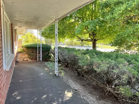 Exterior - 204 N Beech St, Normal, IL 61761 photo 2 of 9
