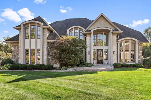 2148 Alma Ln, Lisle, IL 60532