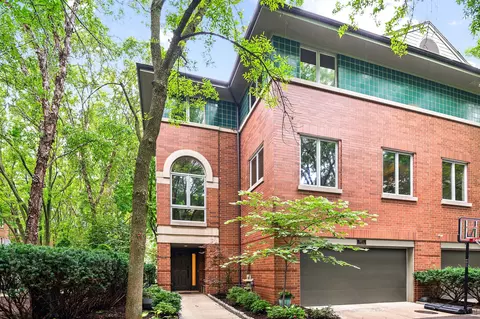 2701 N Greenview Ave #L, Chicago, IL 60614