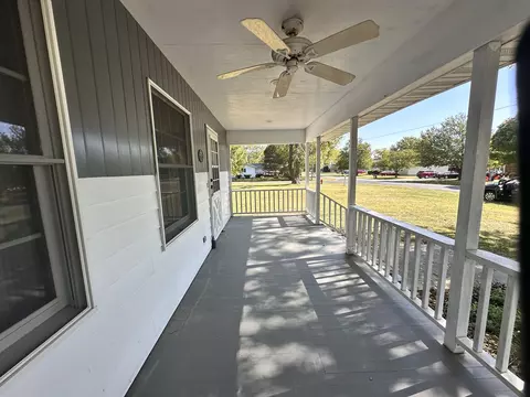 Exterior - 209 E Newton St, Mansfield, IL 61854 photo 11 of 11