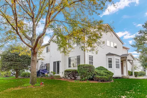 Exterior - 2492 Reflections Dr, Aurora, IL 60502 photo 3 of 5
