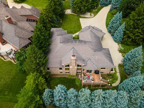 475 Circle Ave, Willowbrook, IL 60527 photo 33