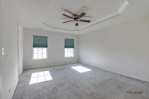 83 Nicholas Dr E, Des Plaines, IL 60016 photo 20