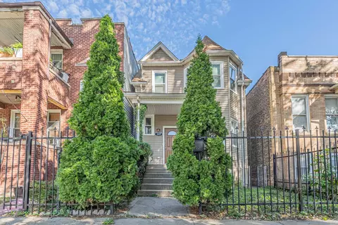1829 N Kildare Ave, Chicago, IL 60639