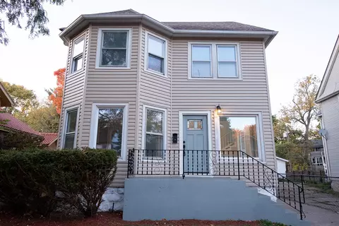 1622 Camp Ave, Rockford, IL 61103