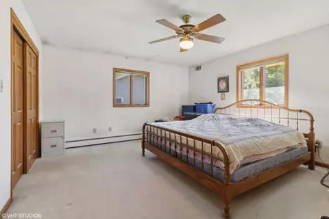 202 Deerhaven Dr, Minooka, IL 60447 photo 11
