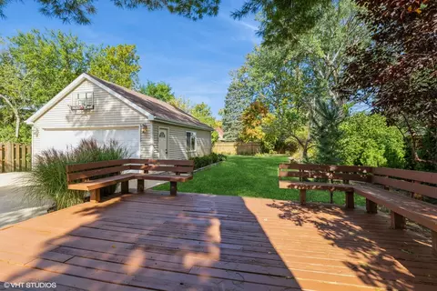 1446 Whitcomb Ave, Des Plaines, IL 60018 photo 15