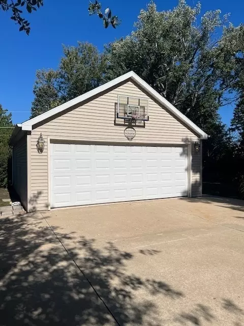 1446 Whitcomb Ave, Des Plaines, IL 60018 photo 18