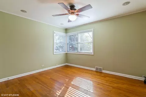 1446 Whitcomb Ave, Des Plaines, IL 60018 photo 7
