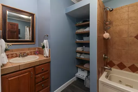 25 Gloucester Cir, Bloomington, IL 61704 photo 28