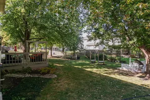 25 Gloucester Cir, Bloomington, IL 61704 photo 41
