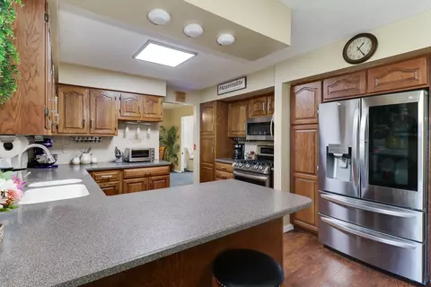 25 Gloucester Cir, Bloomington, IL 61704 photo 11