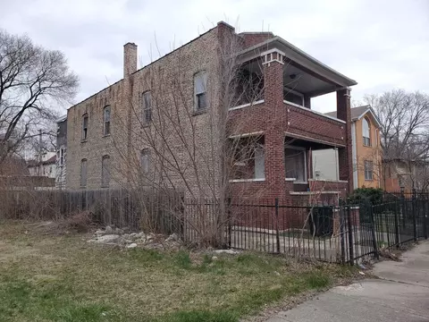 8508 S Colfax Ave, Chicago, IL 60617