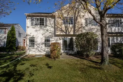 Exterior - 10827 Cape Cod Ln, Huntley, IL 60142 photo 5 of 6