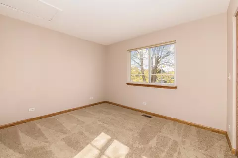 Bedroom - 10827 Cape Cod Ln, Huntley, IL 60142 photo 1 of 3