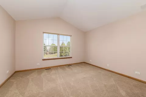 Bedroom - 10827 Cape Cod Ln, Huntley, IL 60142 photo 2 of 3