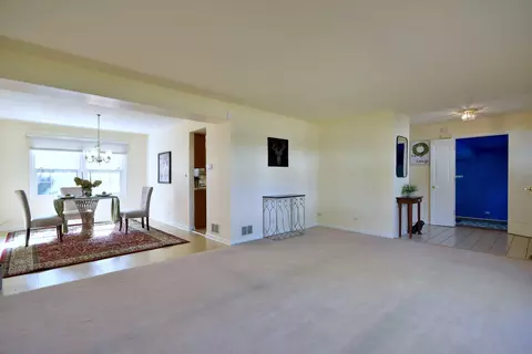 55 Meyerson Way, Wheeling, IL 60090 photo 7