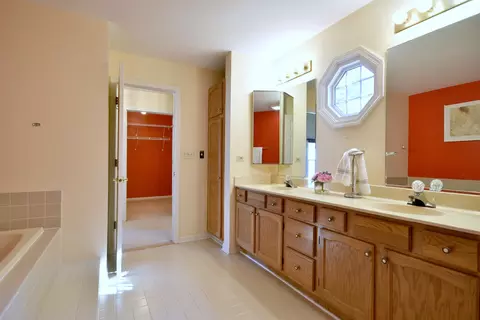 55 Meyerson Way, Wheeling, IL 60090 photo 34