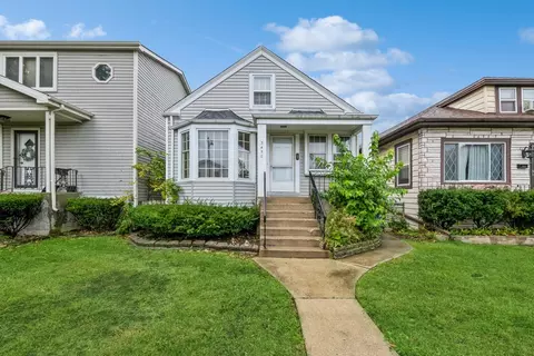 3450 N Odell Ave, Chicago, IL 60634
