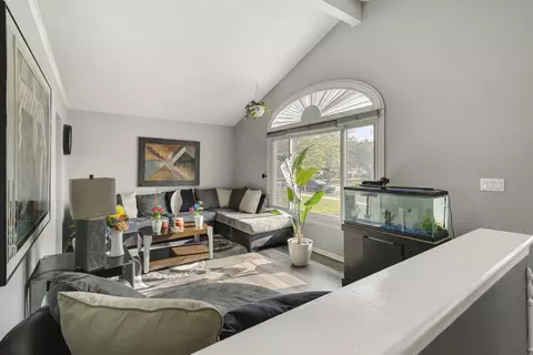 Living - 25720 S Mccorkle Ave, Monee, IL 60449 photo 1 of 4