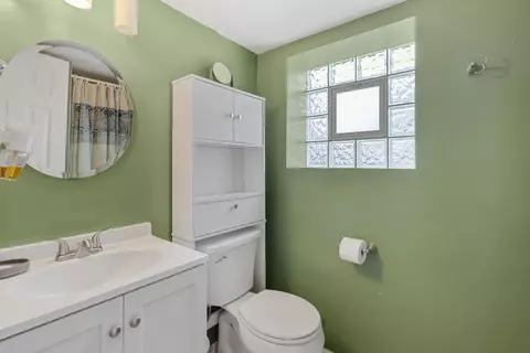 Bath - 25720 S Mccorkle Ave, Monee, IL 60449 photo 2 of 2